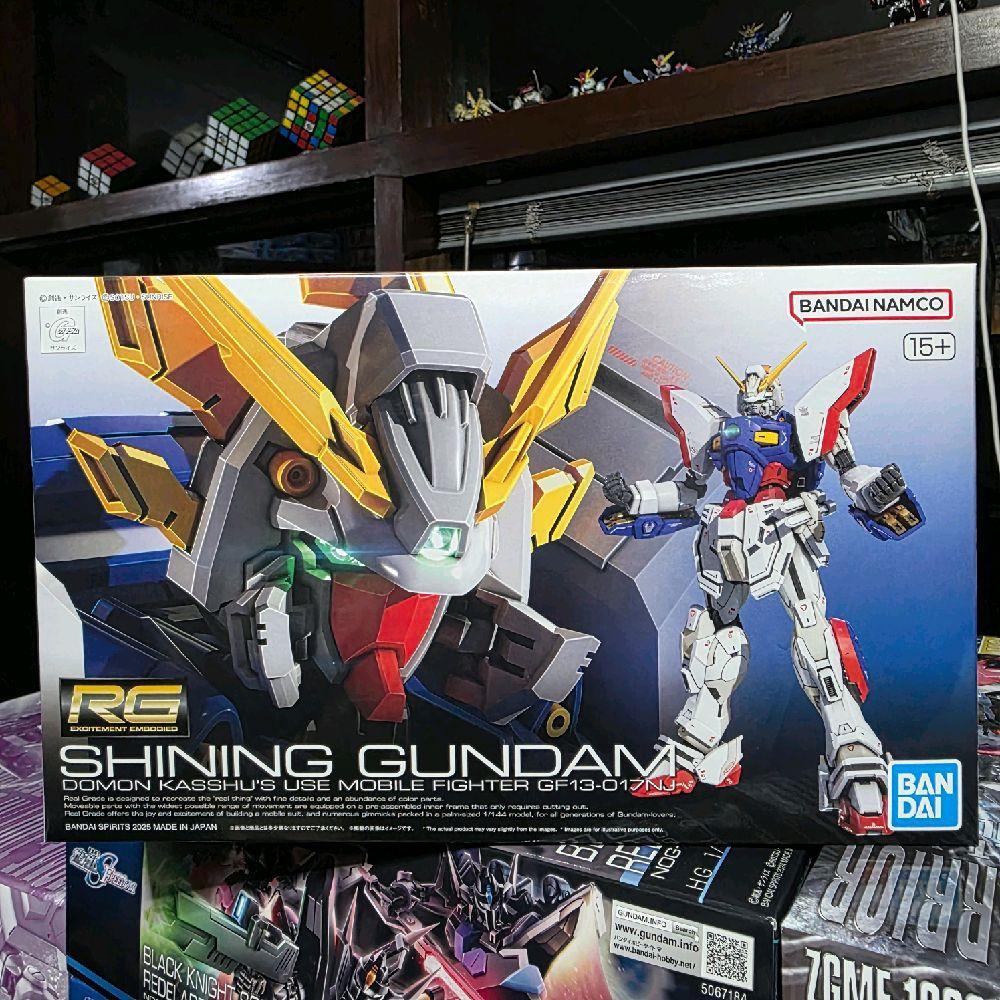 RG SHINING GUNDAM BANDAI Toys