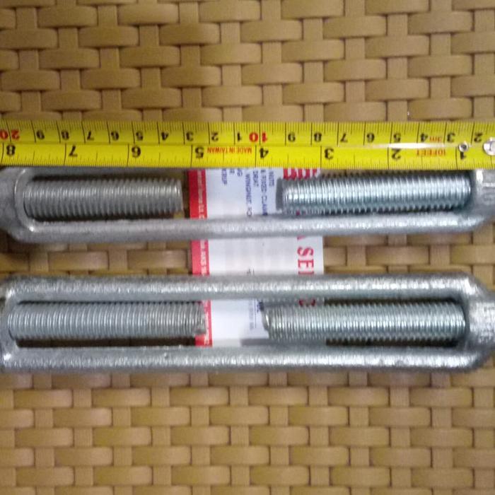 spanskrup / trunbuckle / jarumkeras m16