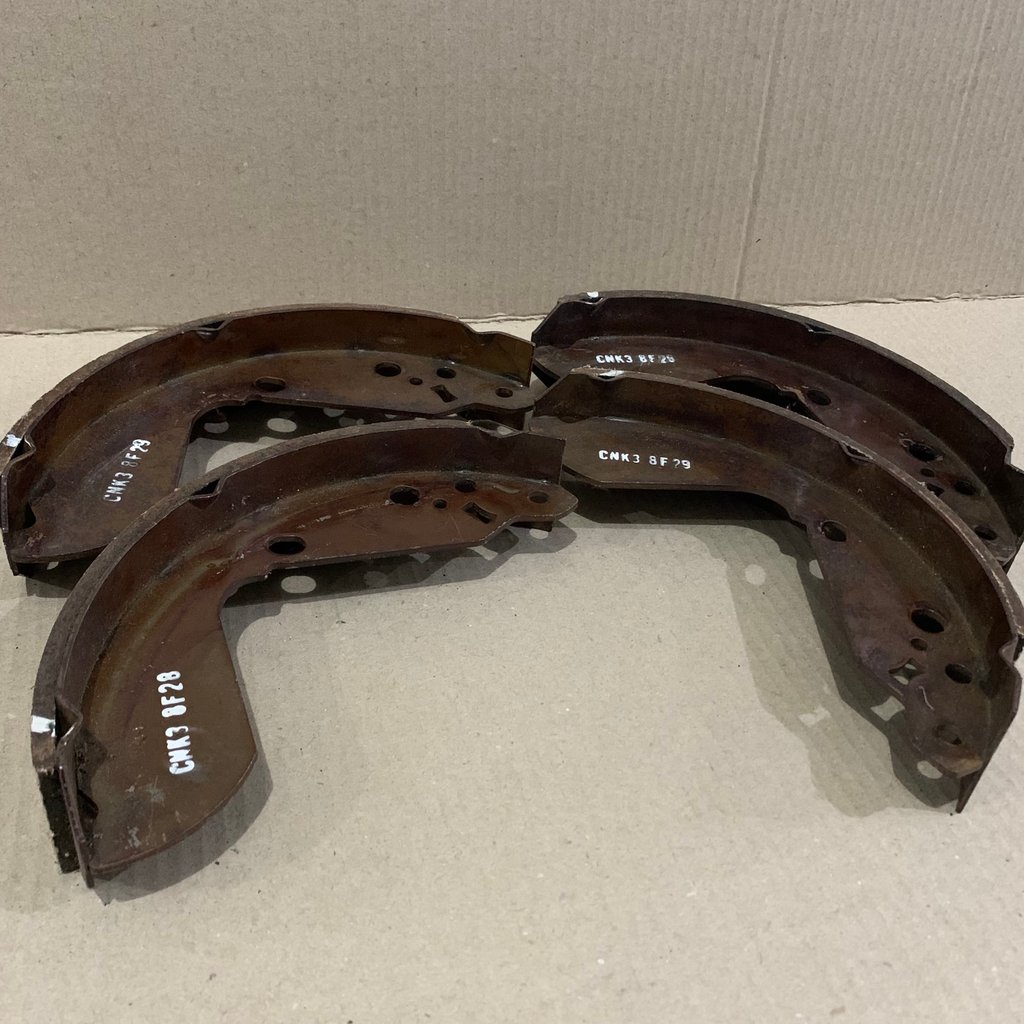 Kampas Rem Belakang Set Suzuki Vitara NOS
