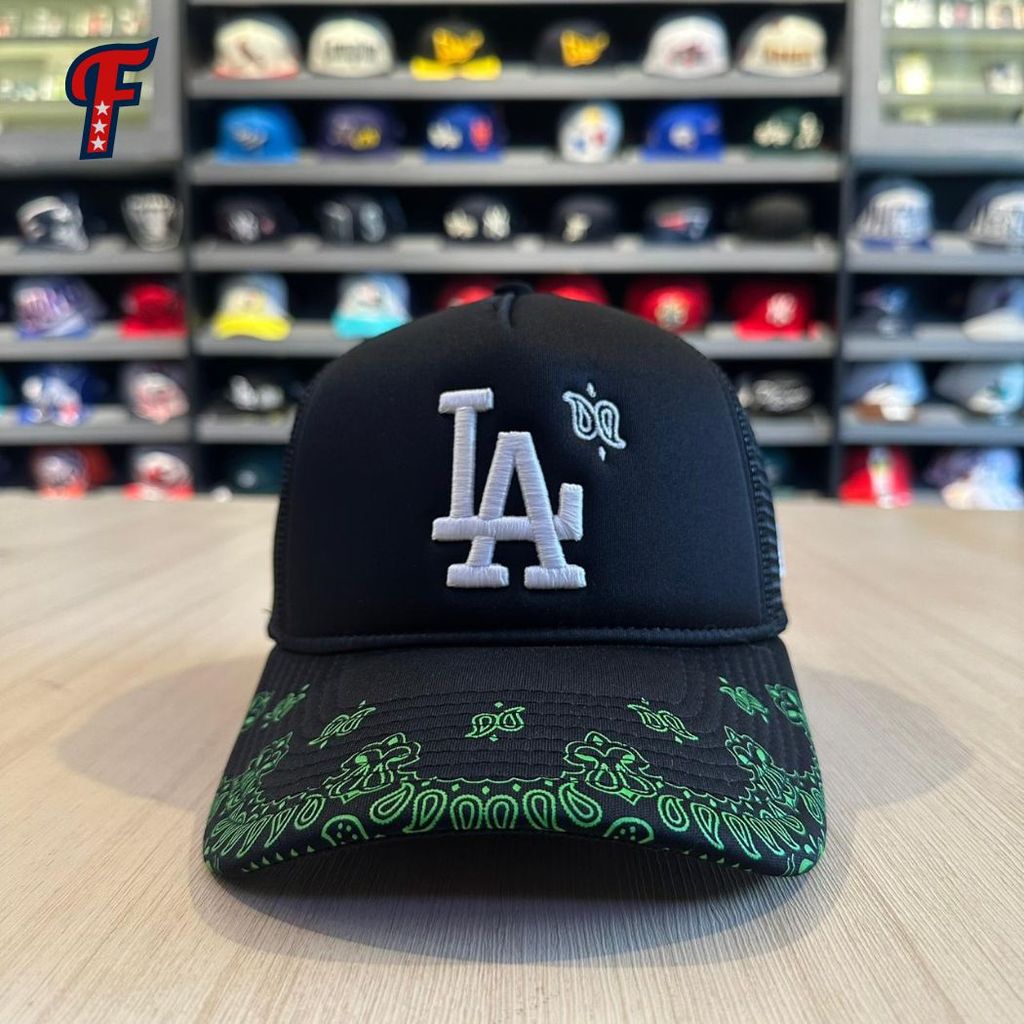 Topi New Era MLB LA Los Angeles Dodgers Glow In The Dark 9FORTY Baseball Dad Cap Original