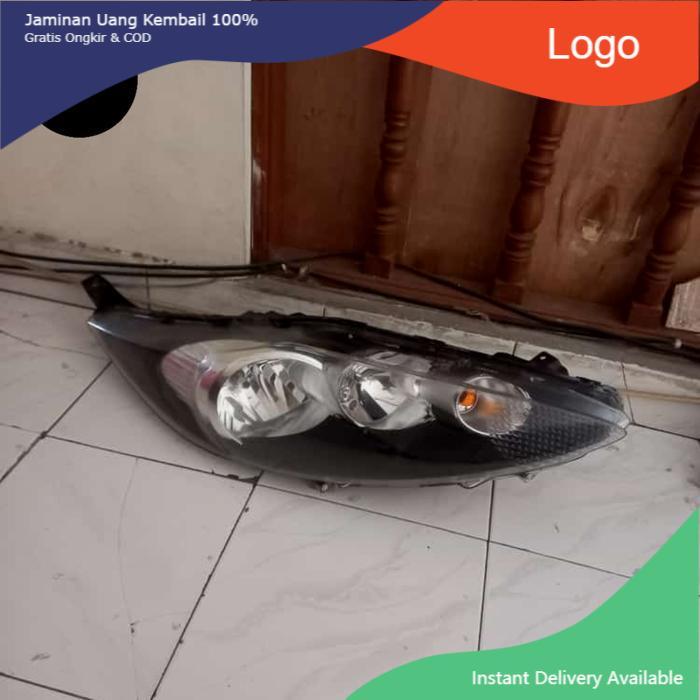 Headlamp Lampu Depan Ford Fiesta 2012 kanan original