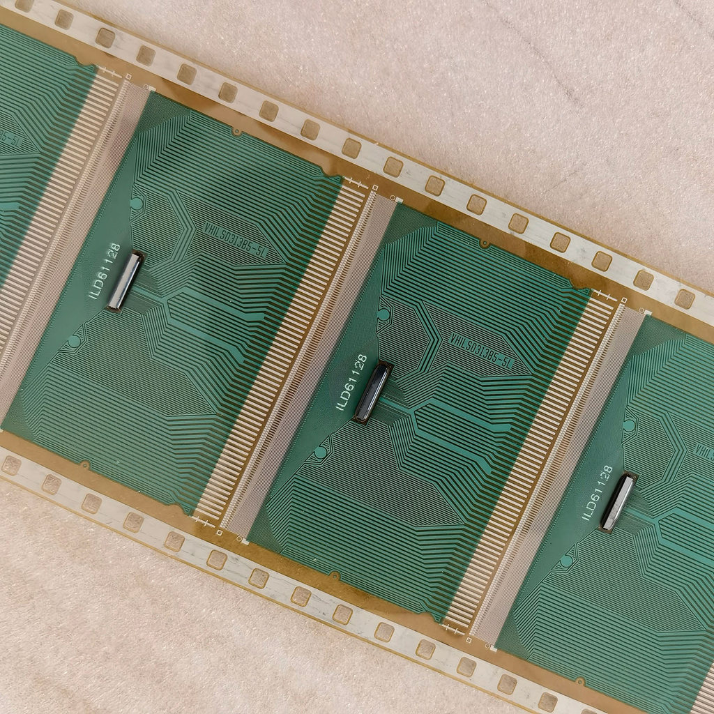 VHILS0313B55L NEW TAB COF IC Module 5 PCSlot