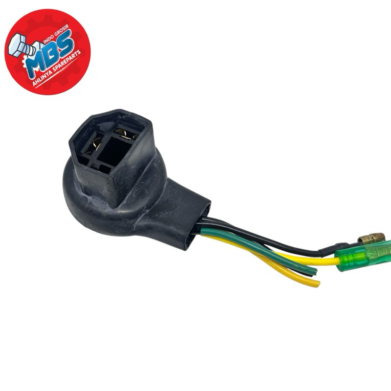 Soket H4 + karet tutup soket h4 (1set ) motor mobil universal ori.