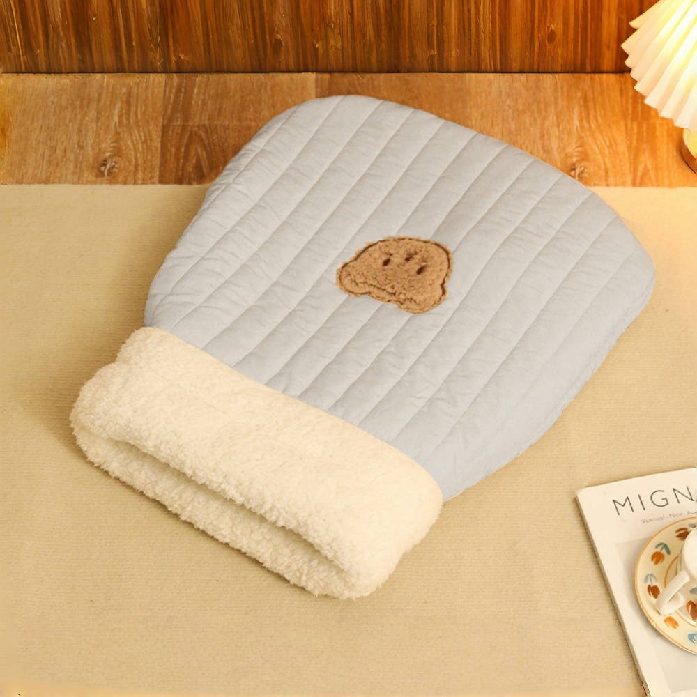 Thermal-Lined Cat Cave Bed: Winter Warm Snuggle Sack with Plush Padng - Enclosed Sleeping Bag for Ca