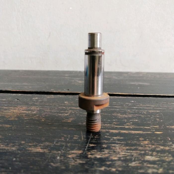 Spindle MT953 Makita Original 3243722