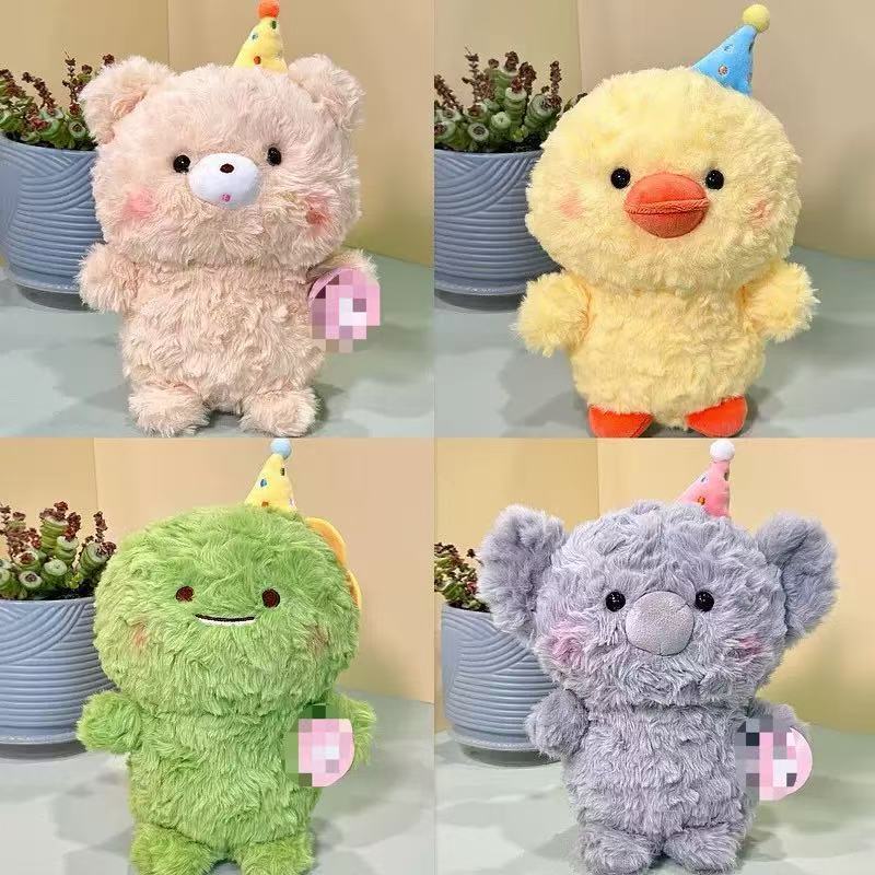 Mainan mesin cakar berkualitas tinggi dan laris.   Boneka kecil yang lucu