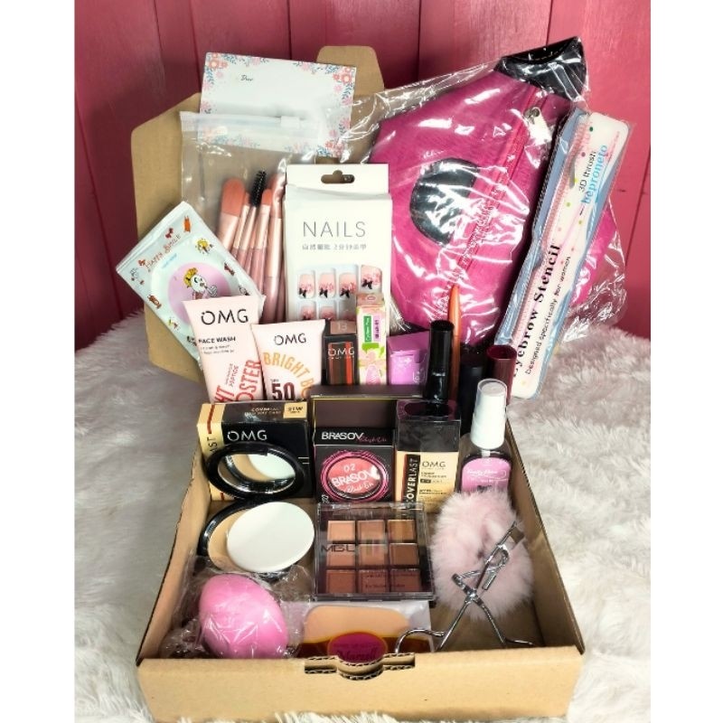 Satu Set Make up BPOM OMG Pixy 20in1 15in1 10in1 Paket Hemat Set Make up Murah Lengkap Bonus Pouch M