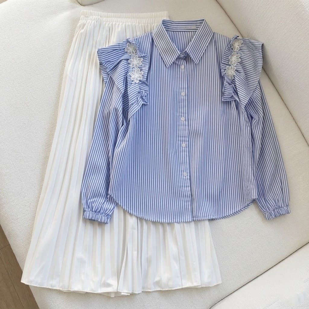 Arvera —— (Real Picture) Ghina Blouse Atasan Kemeja Wanita Muslim Top Matt Katun Salur Casual Daily 