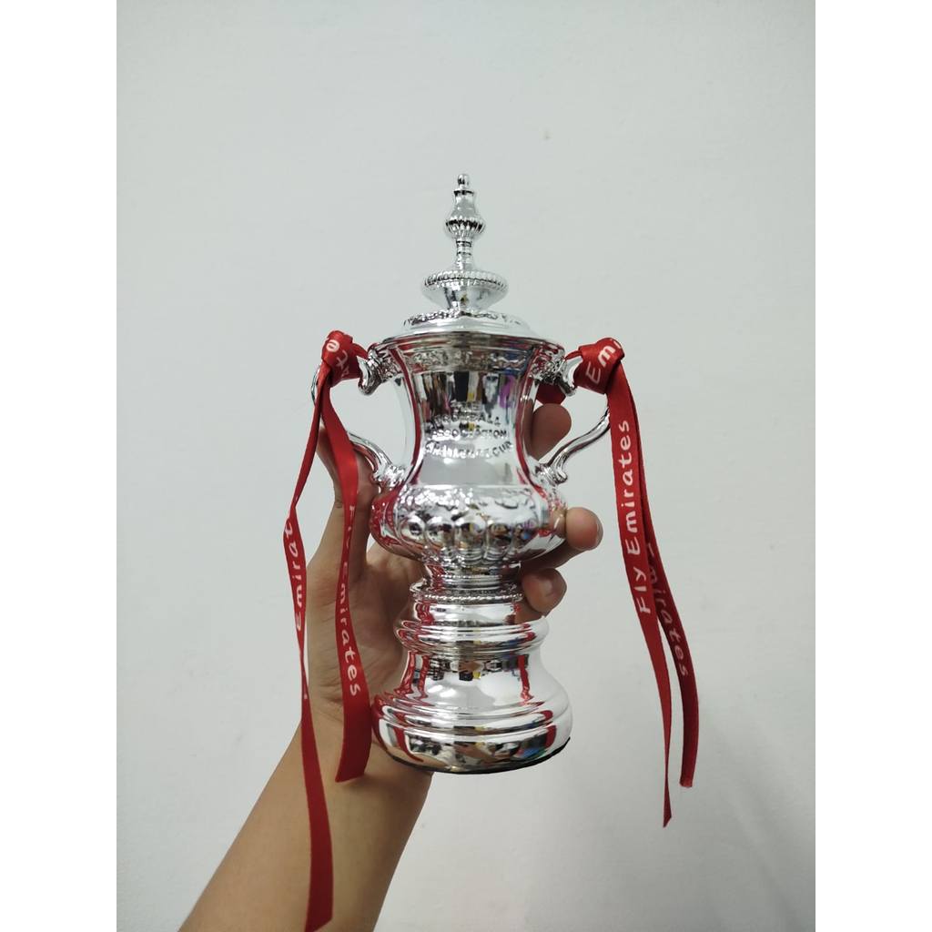MIniatur Trofi Piala Sepak Bola FA CUP 15cm Koleksi piala Aksesories Pernak Pernik Sepak Bola Piala 