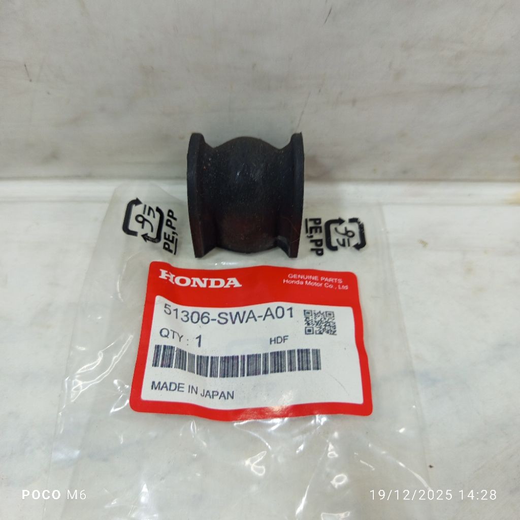 KARET STABIL BELAKANG KARET ROTI HONDA CRV RE GEN 3 CRV  GEN 4 SWA