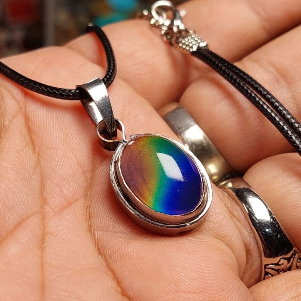 Kalung Segoro bunglon ajaib berubah warna dim batu 16mm kalung pria wanita Akik dan permata