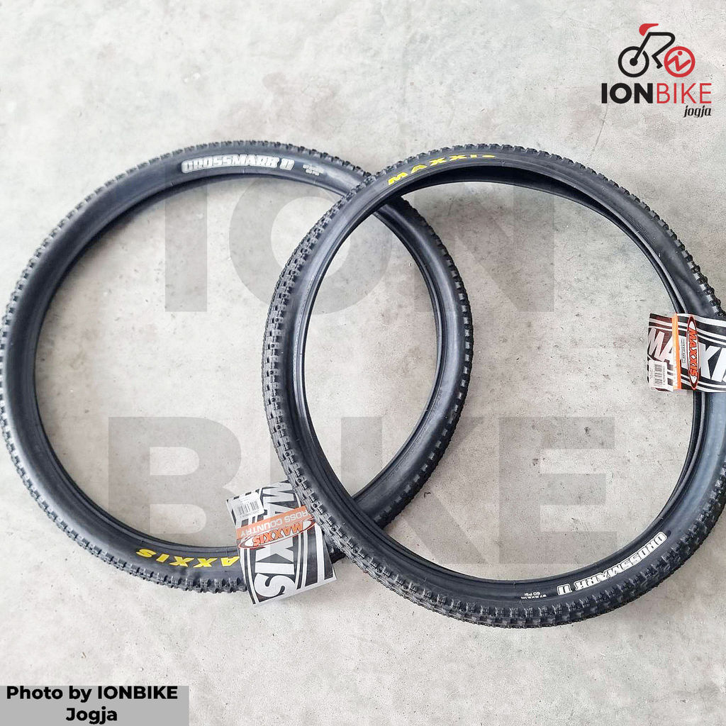 Ban Luar Maxxis CROSSMARK II WIRED 27.5x2.10 27.5 x 2.10 KAWAT NON KEVLAR - Sepeda MTB Cross Mark 2 