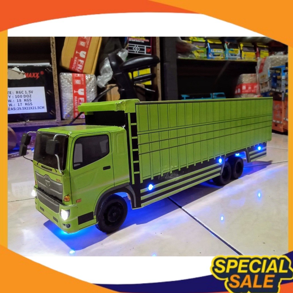 miniatur Truk Hino full lampu LED Tronton RC BEST SELLER 