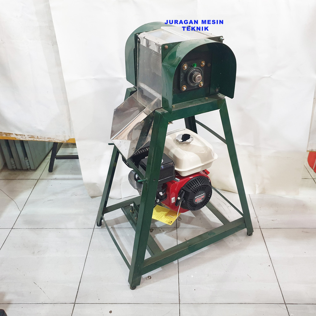 Mesin Parut Kelapa Bensin Honda GP160