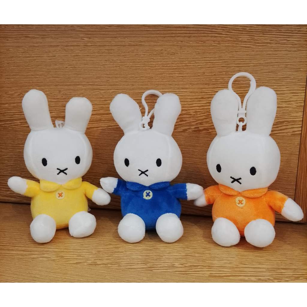 Gantungan Kunci Boneka Rabbit Plush AW 0603267