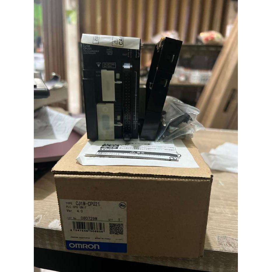 plc CJ1M-CPU21 omron original