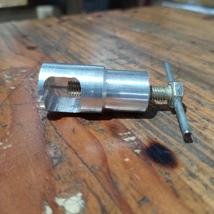Ready REP TAMIYA PINION PULLER / TRACKER GEAR PINION DINAMO TAMIYA / PROPELLER