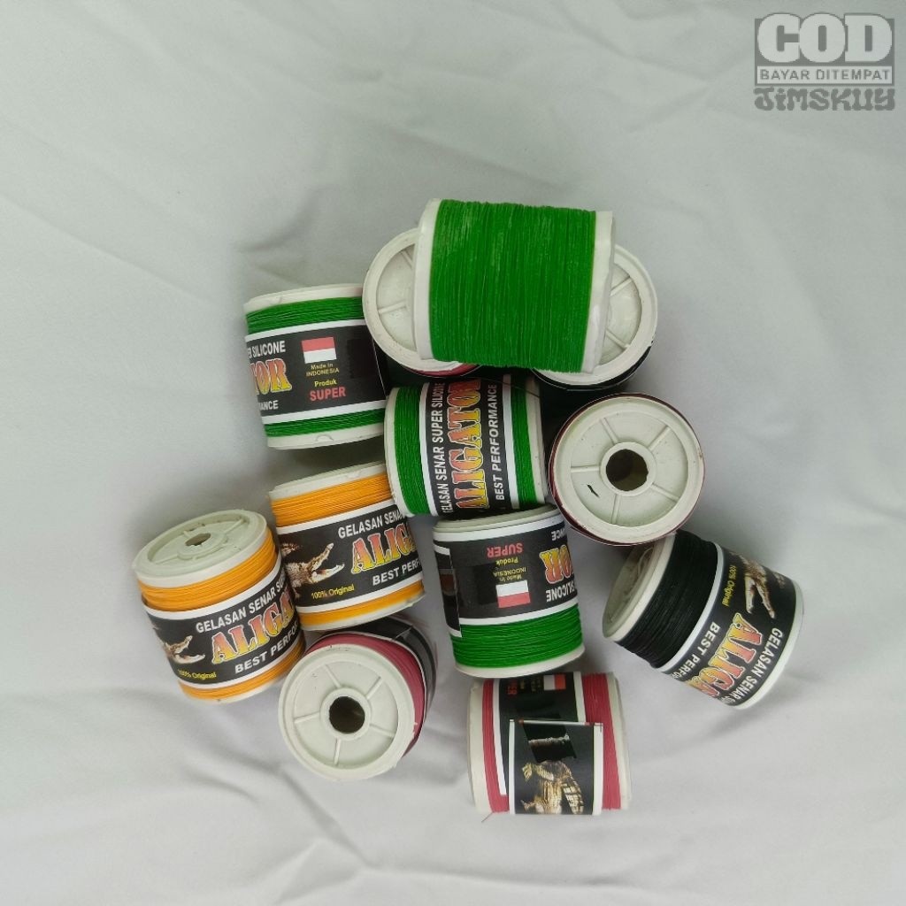 GELASAN 1 PAK (12 PCS) BENANG LAYANG LAYANG /GELASAN LAYANGAN (SNAP CK)
