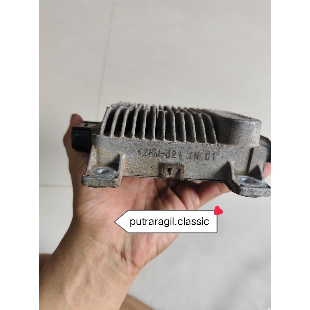 ECU ECM CDI VARIO 125 OLD KZR ISS ENGINE STOP ISS KZRM-B21-IN 01 ENGINE STOP ISS ECU VARIO 125 OLD K