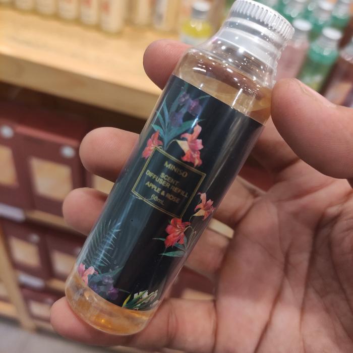 refill scent diffuser miniso pengharum - apple & rose