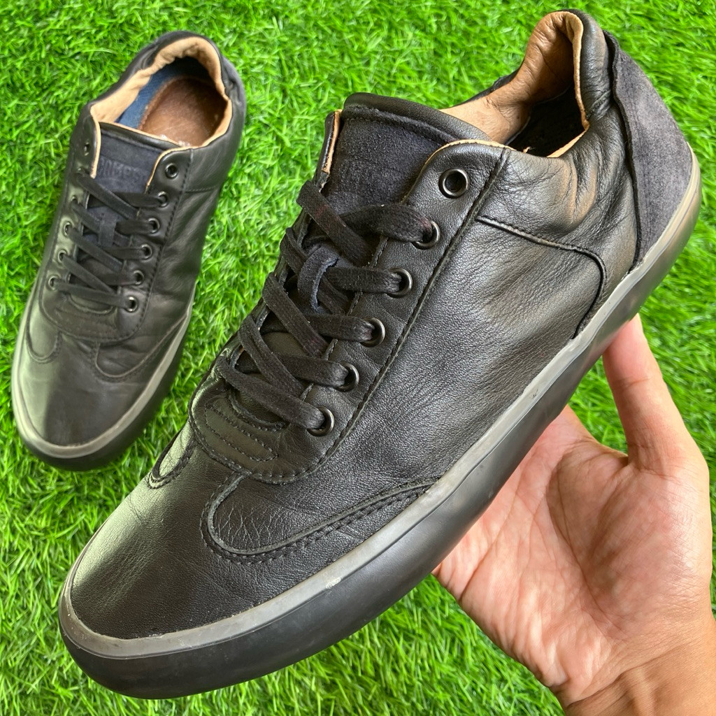 Sepatu CAMPER Portol Black Leather sneakers ukuran 42