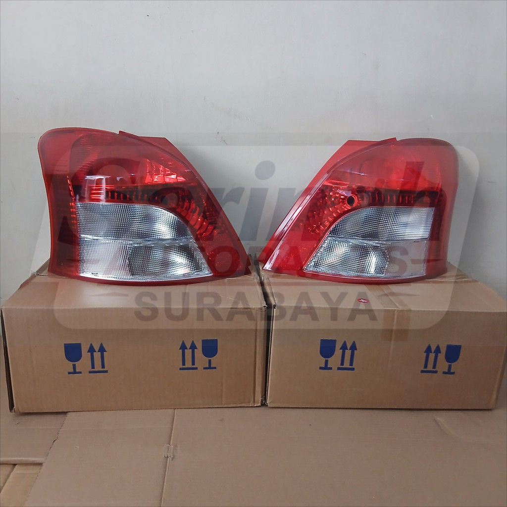 Stop Lamp Toyota Yaris Bakpao 2006 2007 2008 Merah Putih Putih