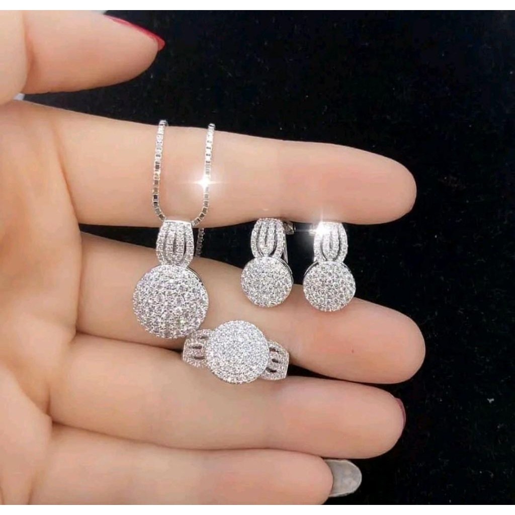 satu set perhiasan permata silver Crystal titanium terbaru