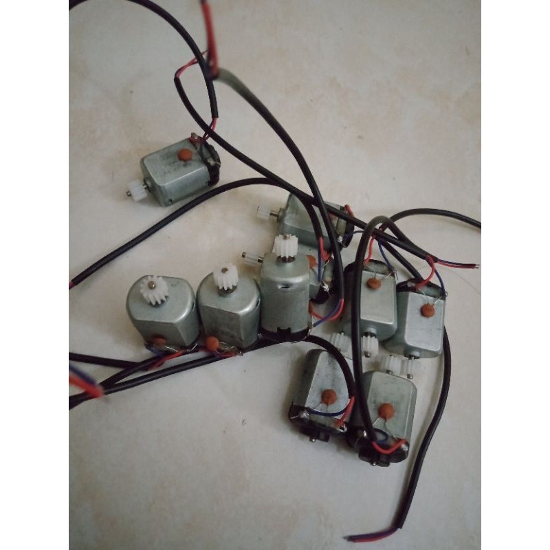 Dinamo Mobilan RC Offroad 4 WD 12 Gir