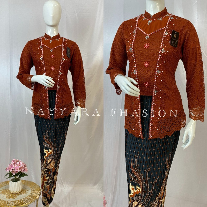 Kebaya Hijab Terbaru Kebaya Bridesmaid Kebaya Kutu baru Kebaya Modern Kebaya Brokat Kebaya Encim