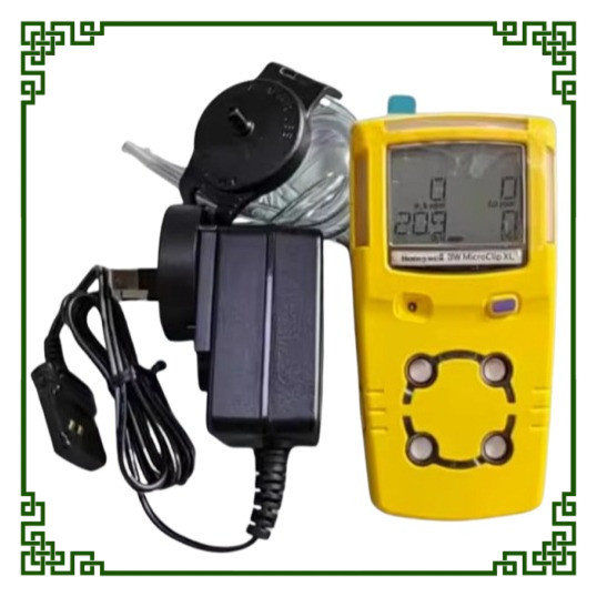 GonimSoon Detektor Gas Honeywell BW 4-in-1 MCXL-4 BW MicroClip XL