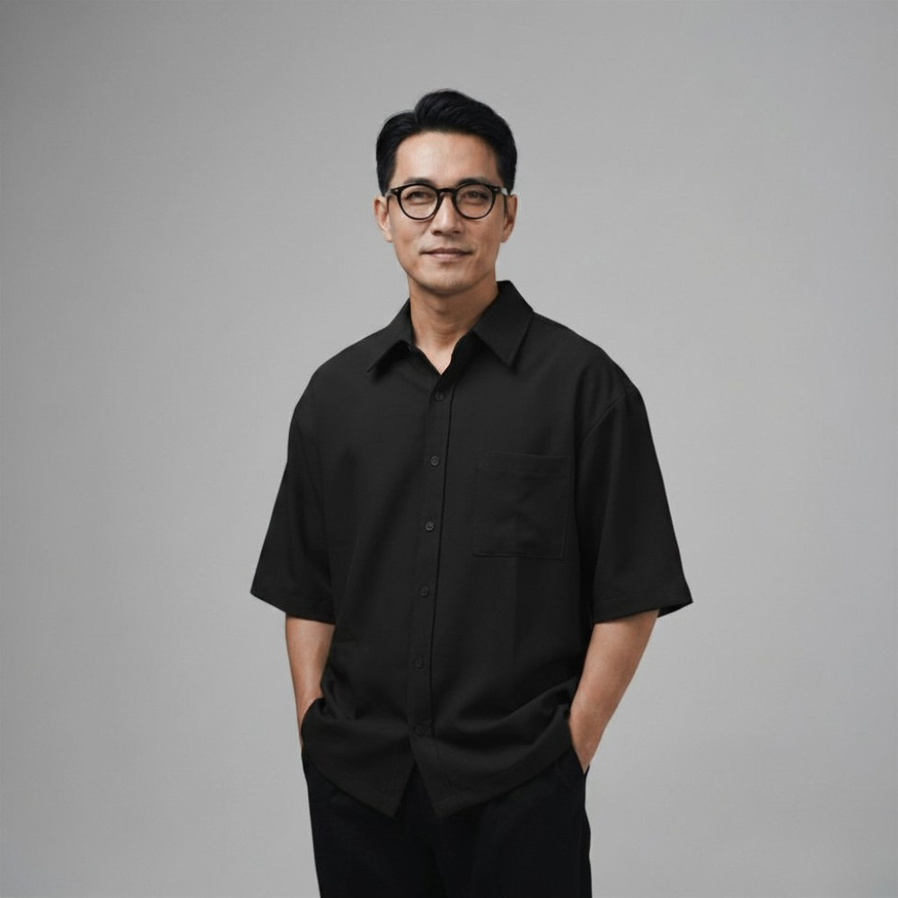 SM Kemeja Lengan Pendek Oversize – Kemeja Pria Casual Minimalis Korean Style