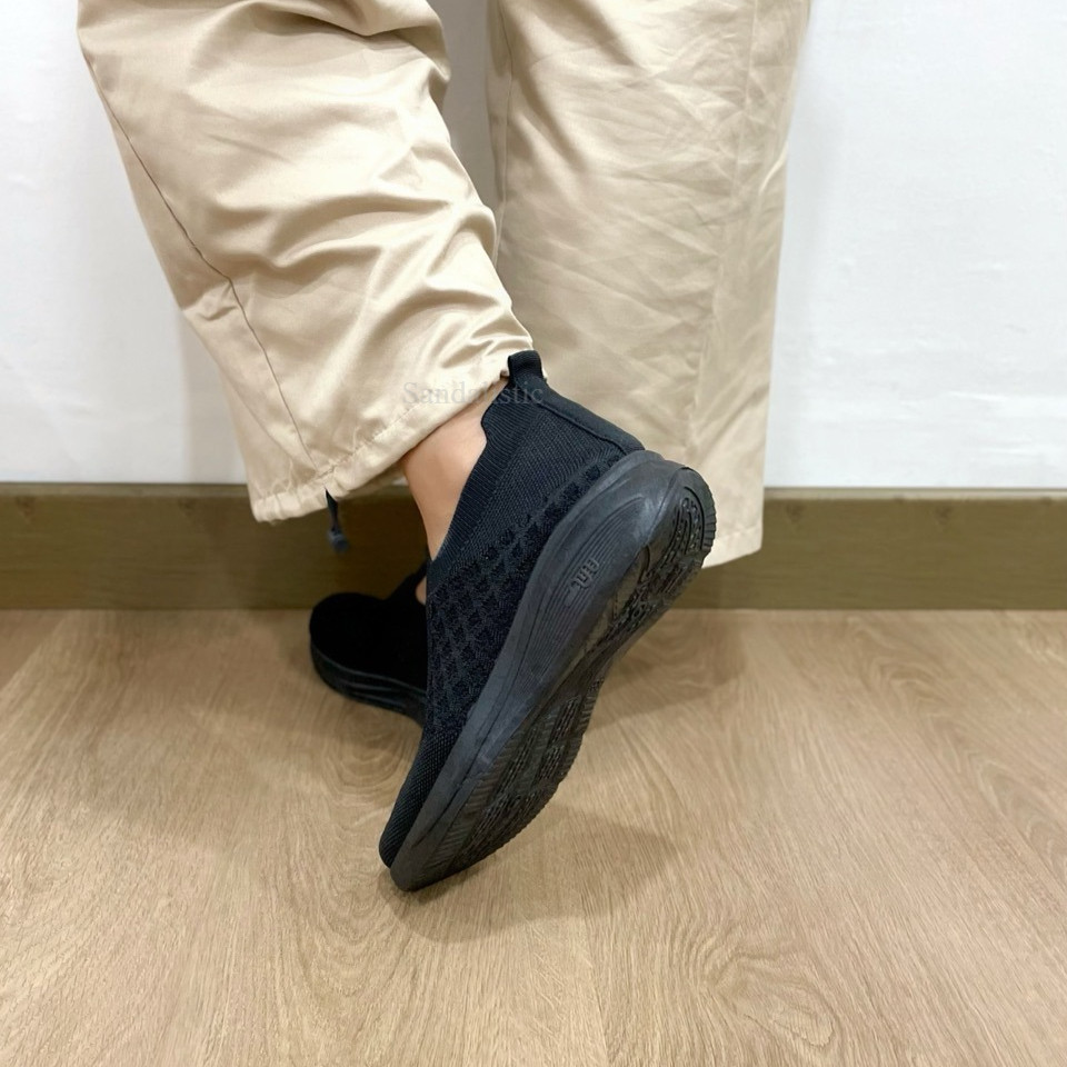 SANDALISTIC Livy Women Slip On Sneakers || Sepatu Slip On Wanita || Sepatu Slip On Full Black Wanita