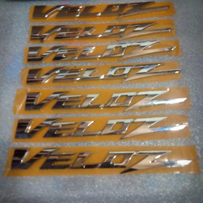 emblem tulisan veloz asli original bawaan mobil new Avanza Veloz