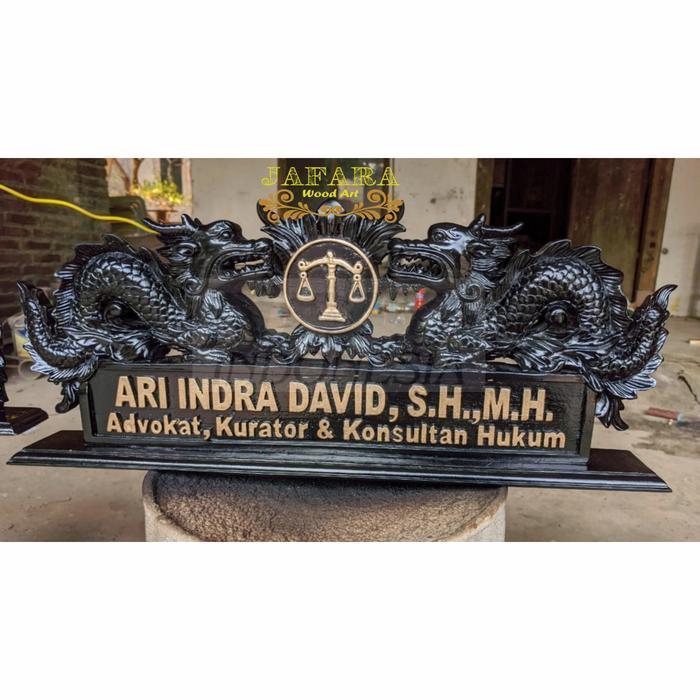 Papan Nama Ukir Kayu Motif Naga, Papan Nama Meja Kantor Naga Kembar PP4353