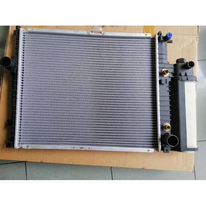 RADIATOR BMW E34 MATIC 17111719309 PASSS