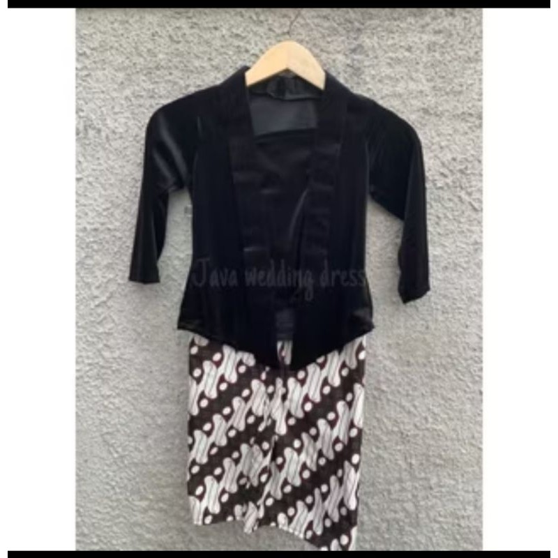 [ 1set ]   kebaya beludru kutubaru anak(atasan+rok plisket)