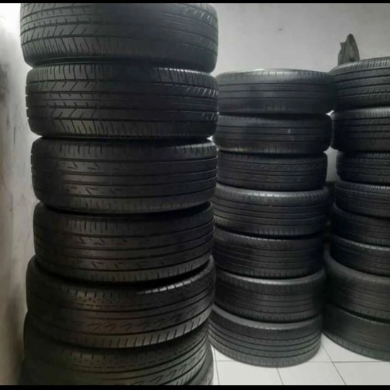 Ban Mobil Tubles 205/45 Untuk Velg Ring 17