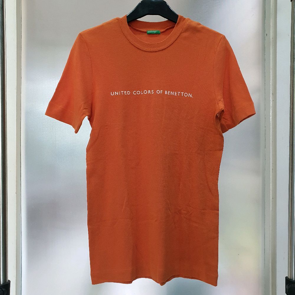 AJ kaos cewek united colors benetton oren orange size S second preloved prelove baju atasan wanita c