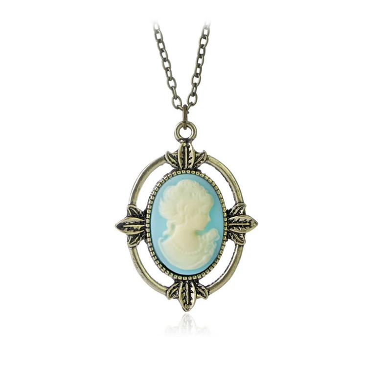 Kalung Cameo Biru Muda Gaya Vintage Baru dengan Liontin Kepala Katherine dari The Vampire Diaries un