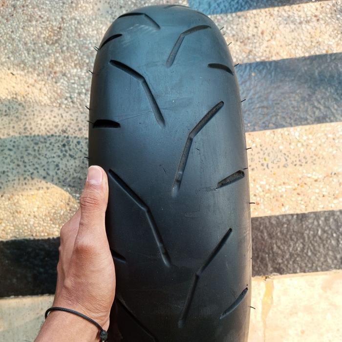 Ban IRC standar motor Aerox belakang ukuran 140/70 Ring 14 ban Aerox