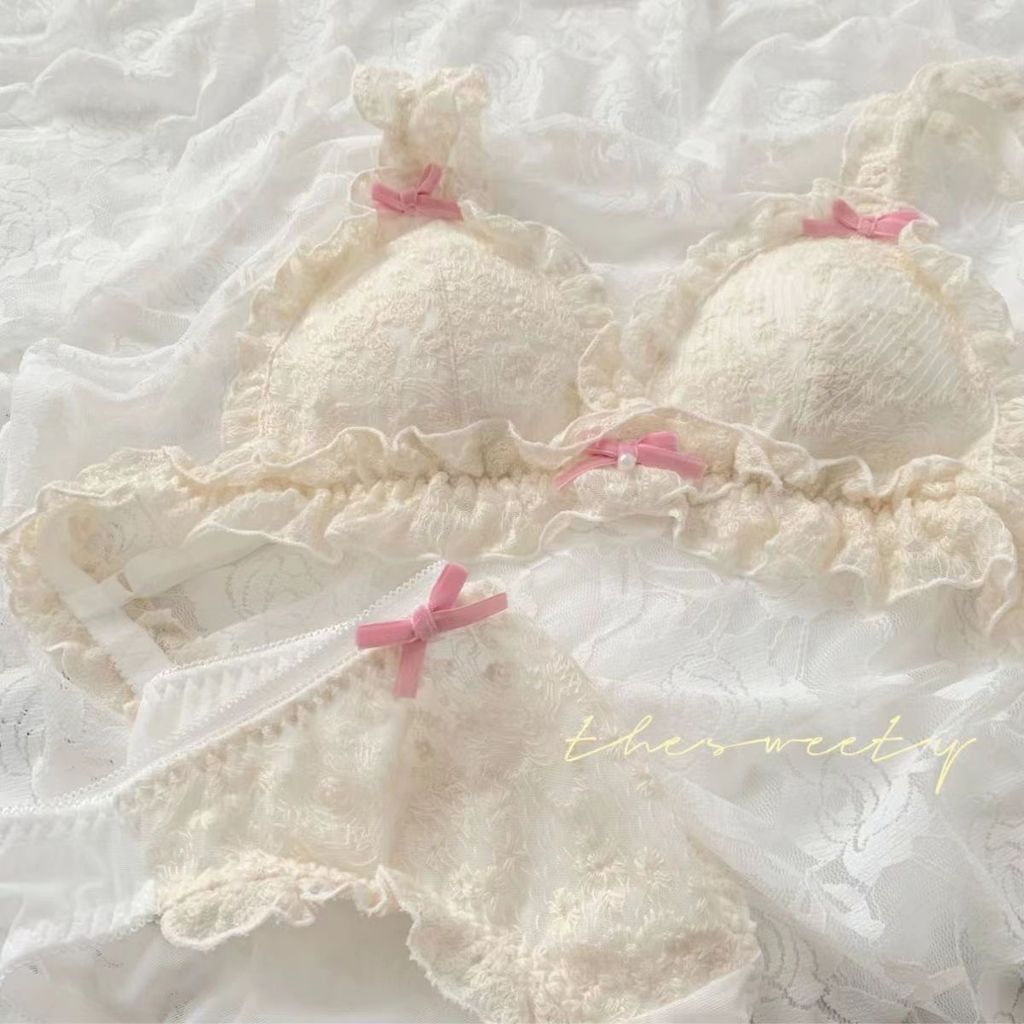 Cute Lolita lingerie lace trim wireless small bust push-up comfortable triangle cup bra set