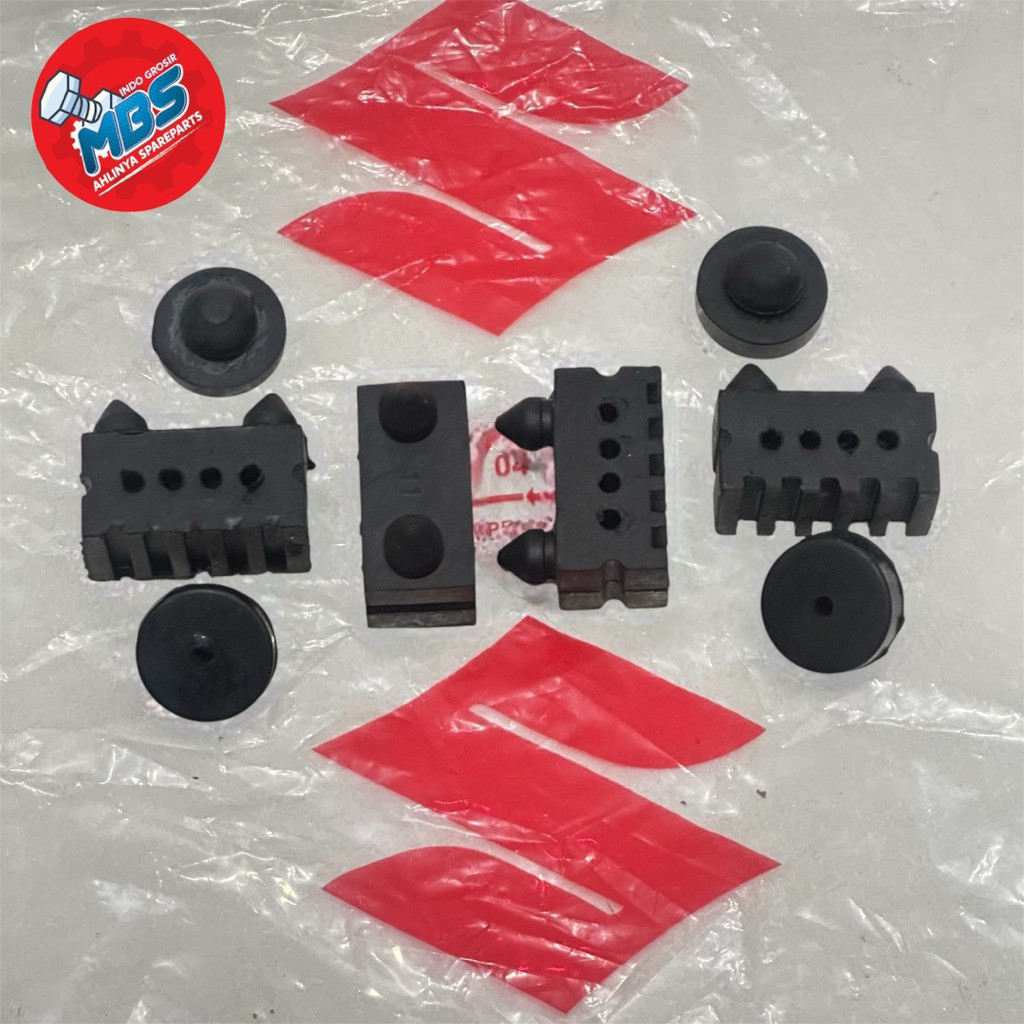 1Set Karet Ganjal Jok Satria FU Original  / Ori 1 Set Karet Jok  Satria FU / Karet Bantalan Jok Satr