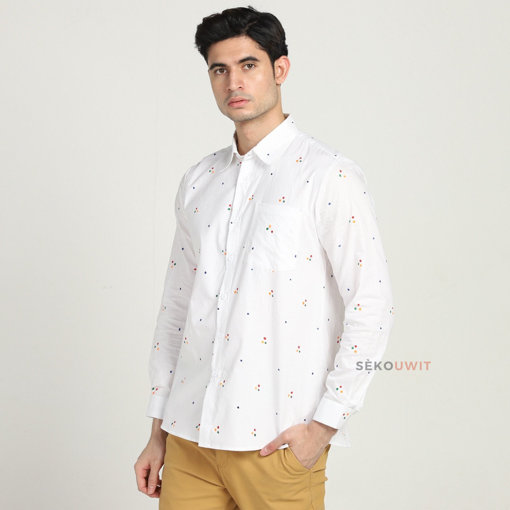 Kemeja Batik Pria DAMAR Kemeja Formal Batik Jumputan Lengan Panjang Sekouwit - White
