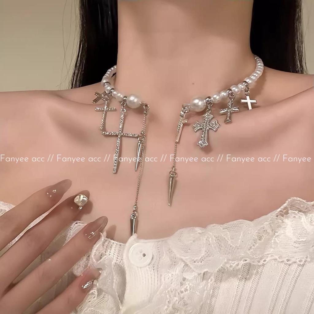 [Fanyee] Kalung Leher Choker Terbuka Rantai Liontin Salib, Dihiasi Mutiara dan Berlian Sintetis Penu