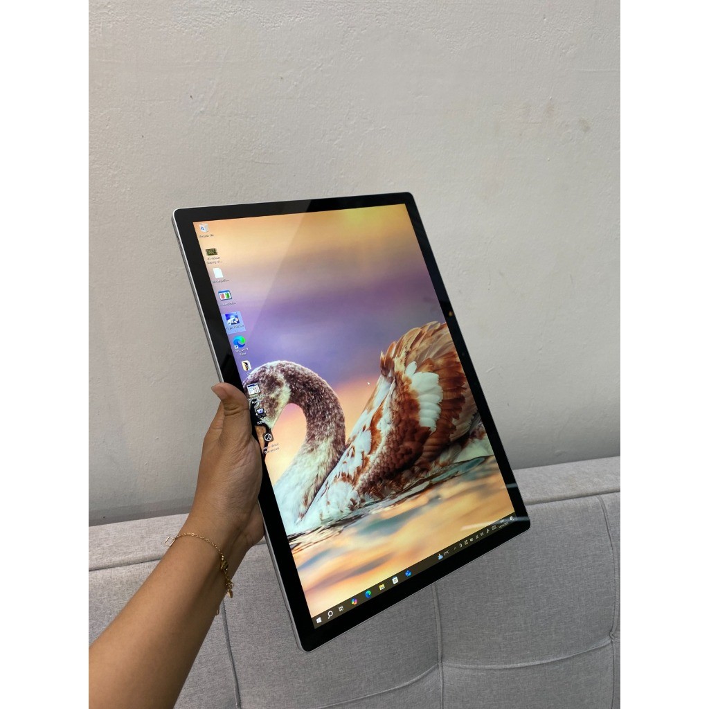 MICROSOFT SURFACE BOOK 3 CORE  I7 1065G7 NVIDIA GEFORCE GTX 1660TI MAX Q 4GB RAM 16GB SSD 256 LAPTOP