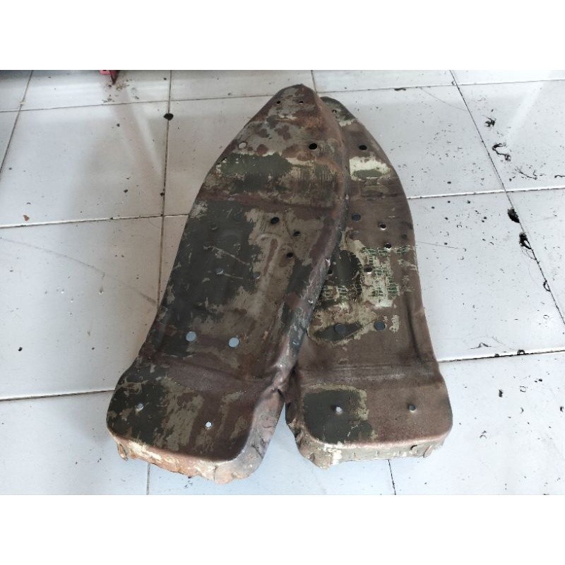 PLAT JOK HONDA C50 C70 C90 PISPOT PANJANG