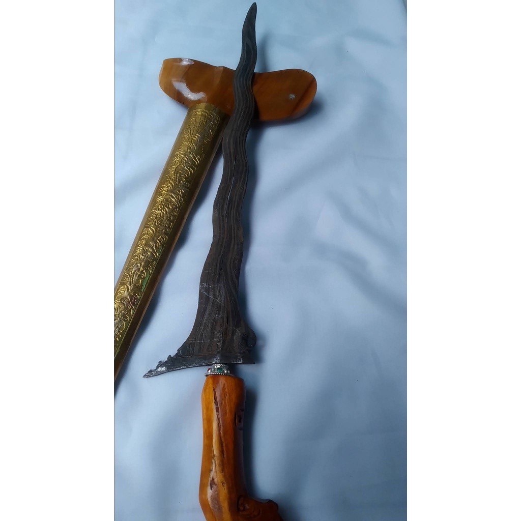 Keris panimbal pamengkang junjung drajat war7418250