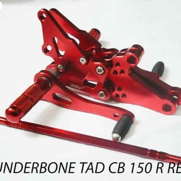 UNDERBONE CB150R FOOTSTEP