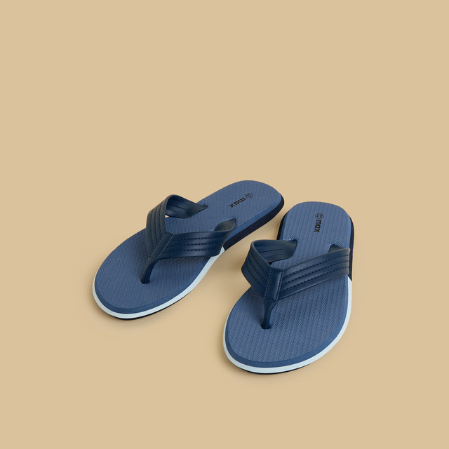 Max Fashions Sandal Pria Sandal Pria Textured Flip Flops