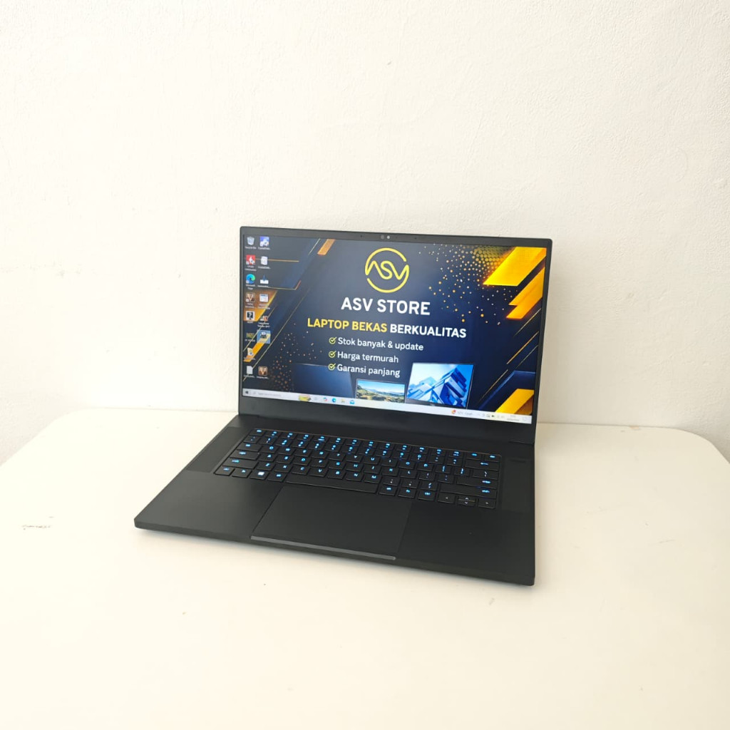 RAZER BLDE 15 ADVANCED CORE I7 10875H RAM 16GB SSD 512GB NVIDIA GEFORCE RTX 2070 SUPER MAXQ 8GB LAPT